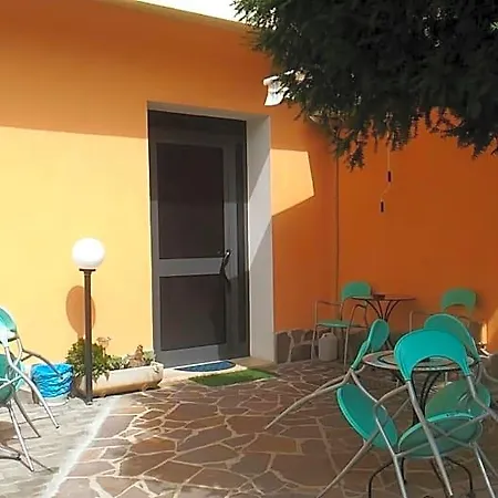 Bed & Breakfast Madau *